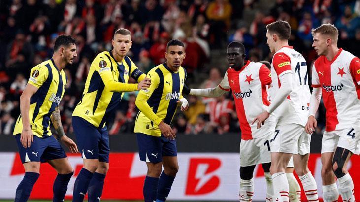 FENERBAHÇE 8 PUAN TOPLADI