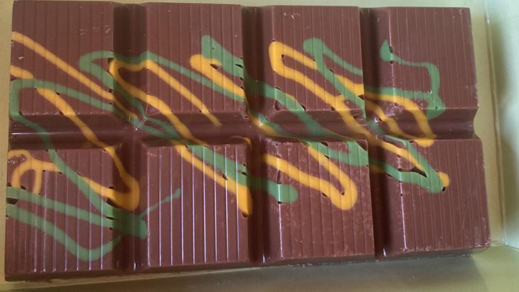 100 GRAMINDA 530 KALORİ VAR 100 GRAMINDA 530 KALORİ VAR