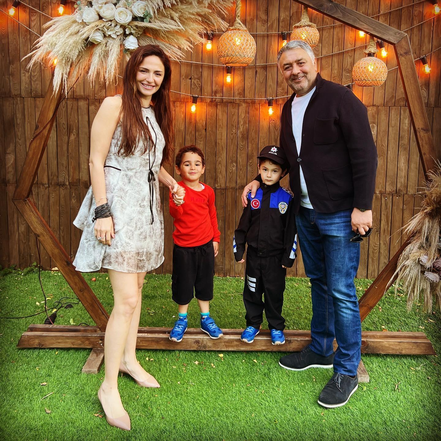 Uzun zaman sonra setlere geri döndü Annem Ankaranın Nazanı Sinem Uslu güzelliğiyle büyüledi