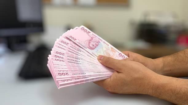 İŞVEREN NE VERECEK ONU SÖYLEMESİ GEREKİYOR İŞVEREN NE VERECEK ONU SÖYLEMESİ GEREKİYOR