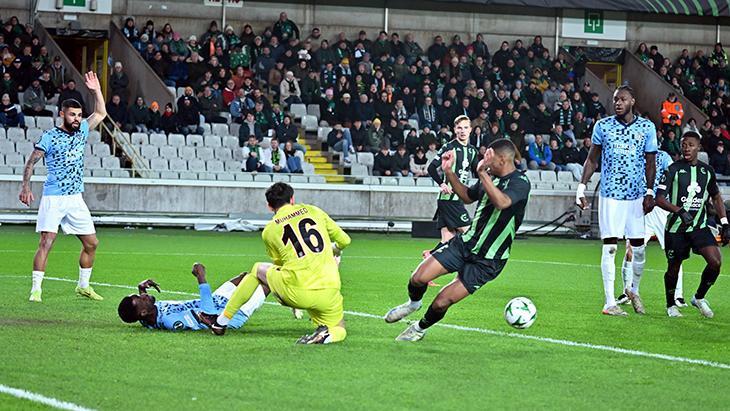Cercle Brugge - Başakşehir maçından kareler