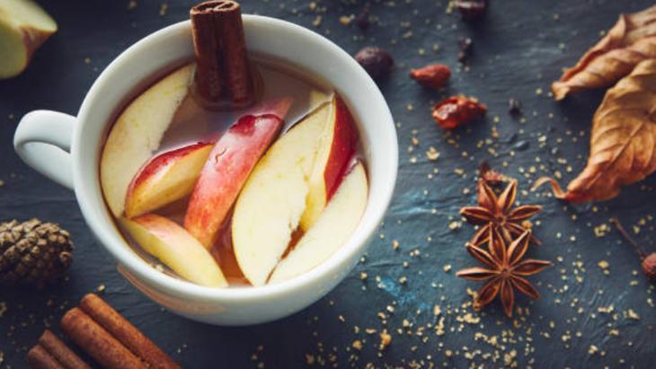 TARÇINLI ELMA KÜRÜ