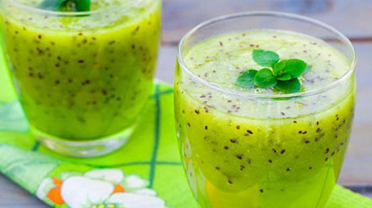 Kilo vermek isteyenler Ebru Şallının yeşil pudingini denesin 10 saat tok tutan tarif