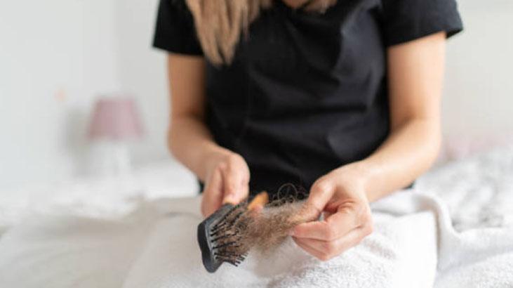 Kelliğe tek çare: Domates kabuğu Kilit nokta rengiymiş, köklerden saç fışkıracak