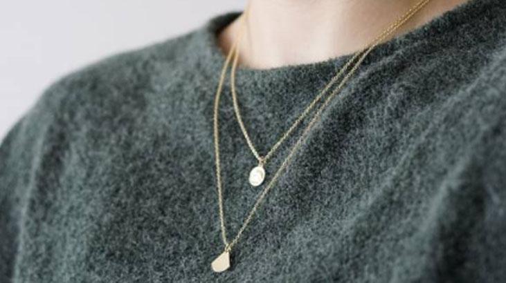 Düğüm olduysa kolayı var Zinciri dolanmış takıları tek hamlede çözen yöntem Düğüm olduysa kolayı var Zinciri dolanmış takıları tek hamlede çözen yöntem