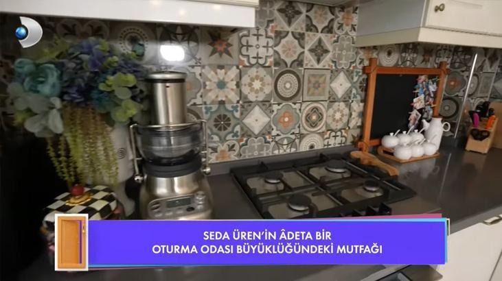 Evrim Akın ünlü şarkıcı Seda Ürenin dört katlı, beş odalı, muhteşem villasına konuk oldu