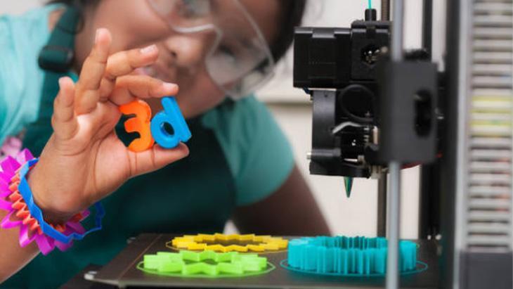 Plastikten metale hayal et, tasarla ve üret: 3D yazıcılar nasıl çalışıyor