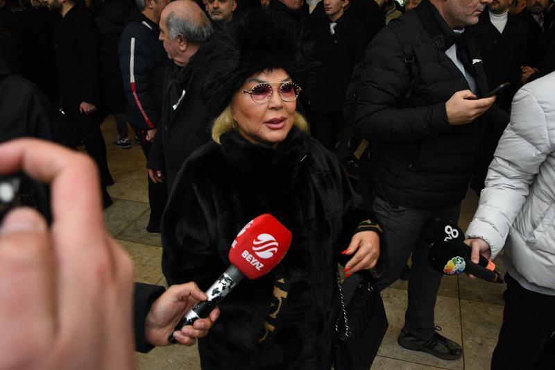 Son dakika... Ferdi Tayfura son veda Sevenleri akın etti