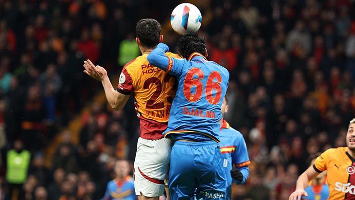 Galatasaray - Göztepe maçından kareler