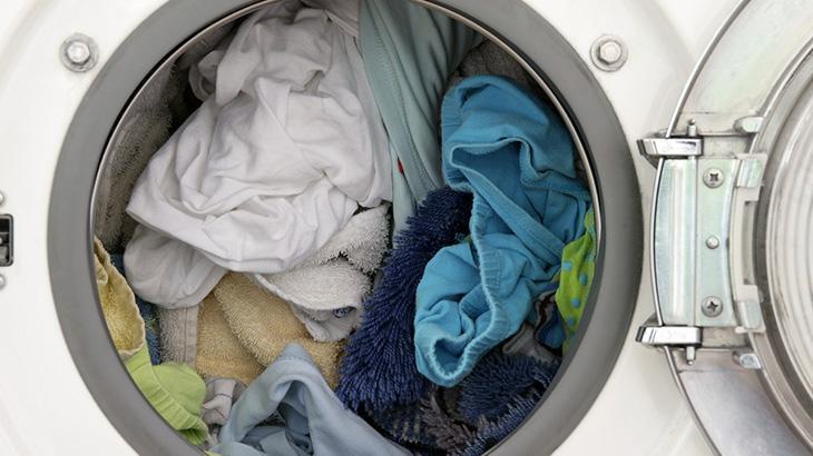 Yılların servis ustası açıkladı Çamaşır makinesi kapakları açık mı yoksa kapalı mı kalmalı