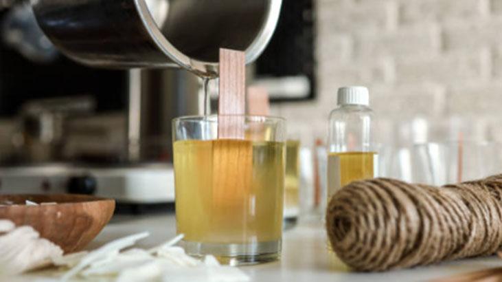 Tıkalı burunlara doğal mumlu çözüm Azıcık vicksle evde şipşak hazırlanıyor