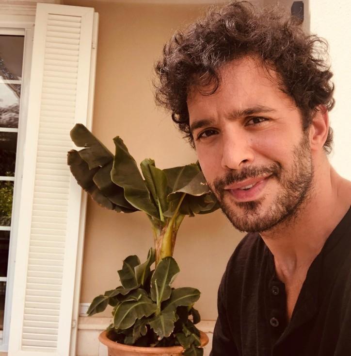 Karizmatik baba Barış Arduç, Instagramdaki fotoğraflarıyla ortalığı yaktı geçti