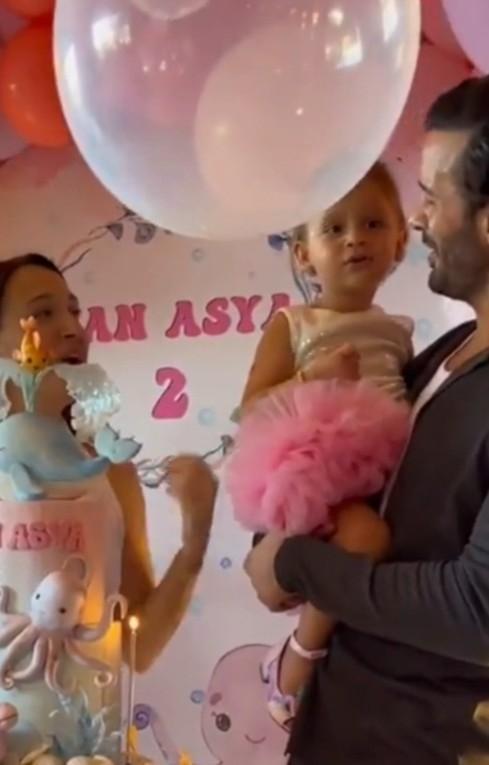 Karizmatik baba Barış Arduç, Instagramdaki fotoğraflarıyla ortalığı yaktı geçti