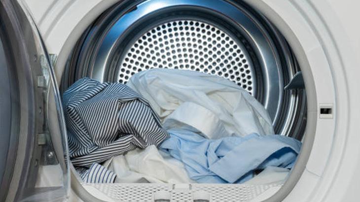 ÇAMAŞIRLARI HEMEN ÇIKARIN