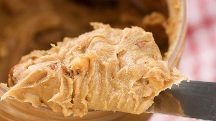 Kavanozda donan fıstık ezmesine çare Böyle saklayın, kaşık kaşık yediriyor Kavanozda donan fıstık ezmesine çare Böyle saklayın, kaşık kaşık yediriyor