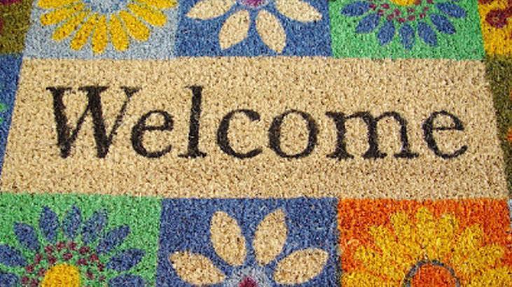 Meğer basit bir numara yetiyormuş Pis pis kokan paspası 20 dakikada arındırıyor