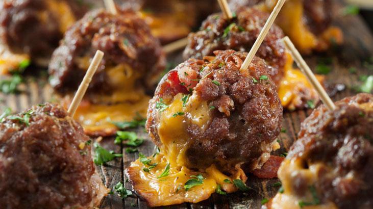 Bayat ekmekleri değerlendirmenin en nefis yolu Anne köftesi gibi oluyor, ağızda dağılacak Bayat ekmekleri değerlendirmenin en nefis yolu Anne köftesi gibi oluyor, ağızda dağılacak