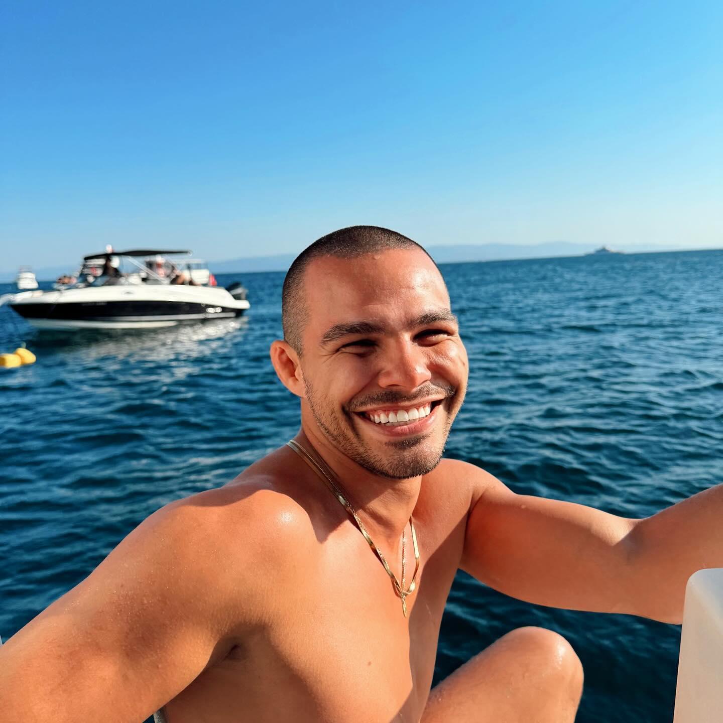 Şov başlasın diyerek rakiplerine meydan okumuştu Kaan Kazgan Survivor 2025e erken veda etti