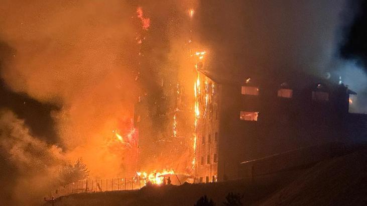 Son dakika... Bolu'da Kartalkaya Kayak Merkezi'nde otel yangını! Yaralılar var