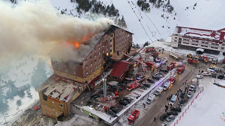 Boluda Kartalkaya Kayak Merkezinde otel yangını Bölgeden görüntüler