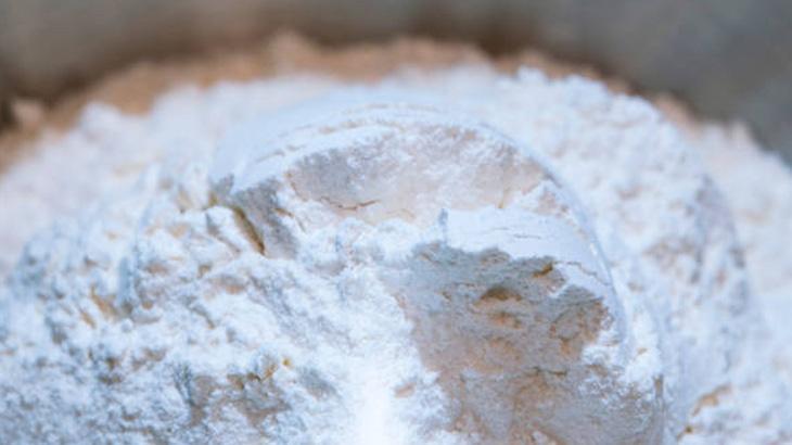 1. DEFNE YAPRAĞI KULLANIN