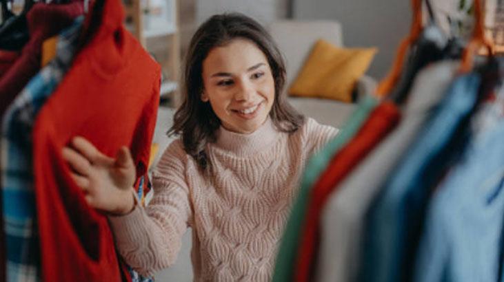 Çizgili kıyafetler