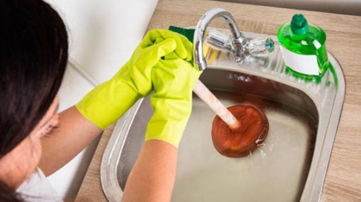 Mutfak artıklarını tek hamlede halleden tüyo İçine folyo koyun, tıkanıklığa birebir Mutfak artıklarını tek hamlede halleden tüyo İçine folyo koyun, tıkanıklığa birebir