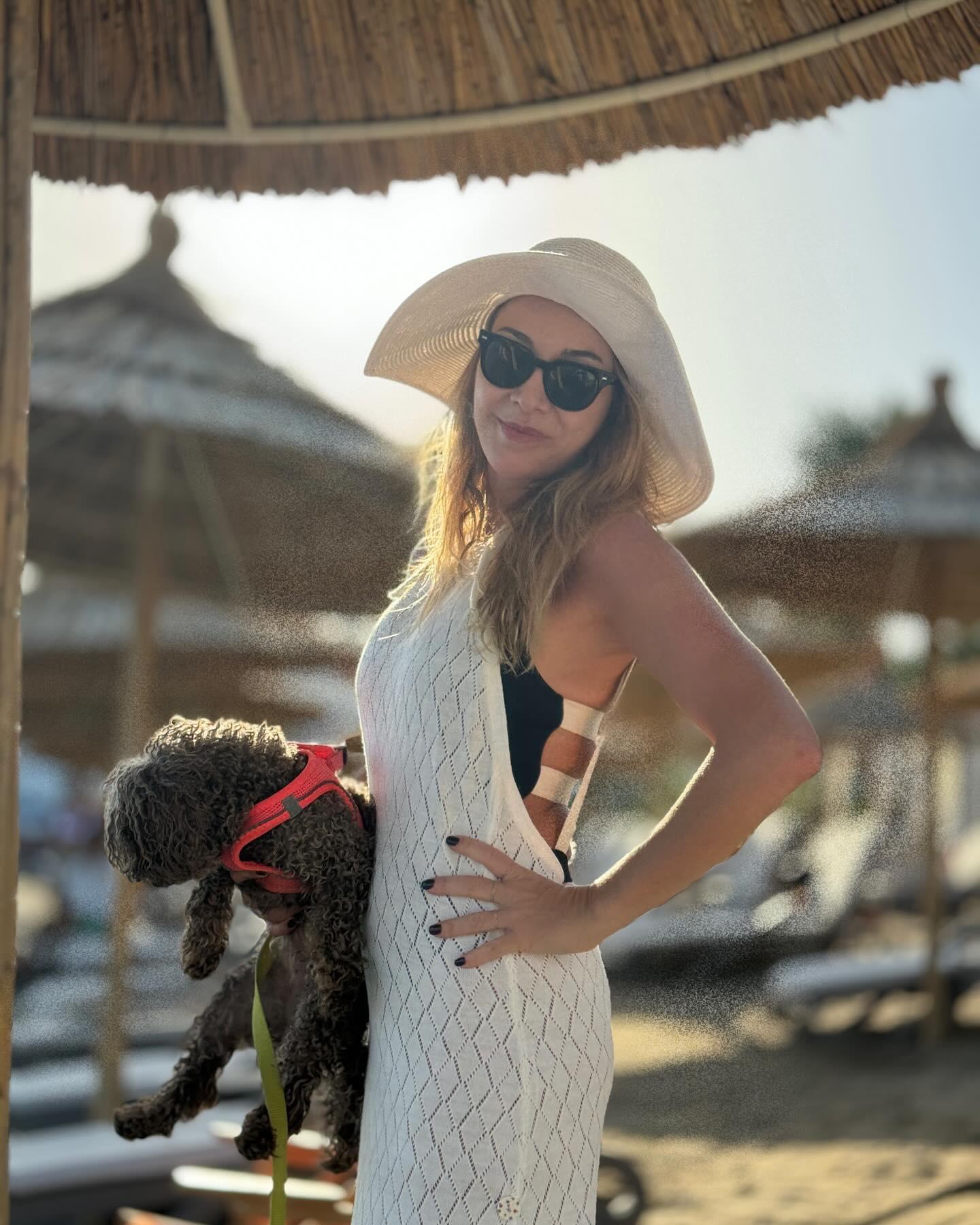 Aslında arkeoloji mezunu Dolunay Soysert sahneye ilk olarak 30 yıl önce çıktı