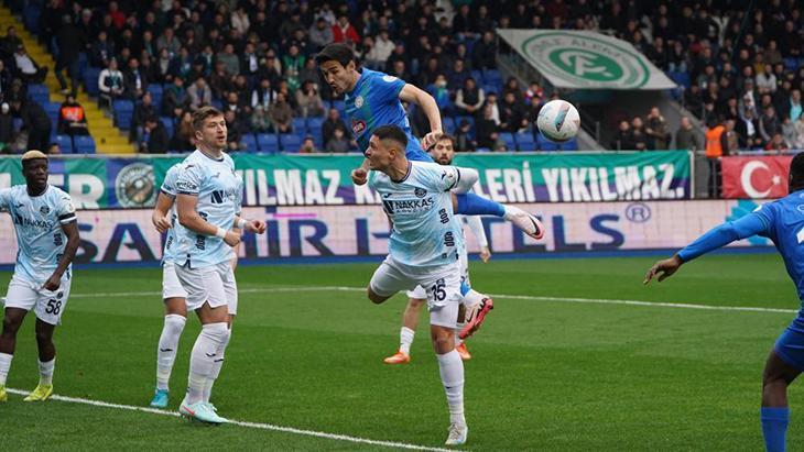 Rizespor - Adana Demirspor maçından kareler