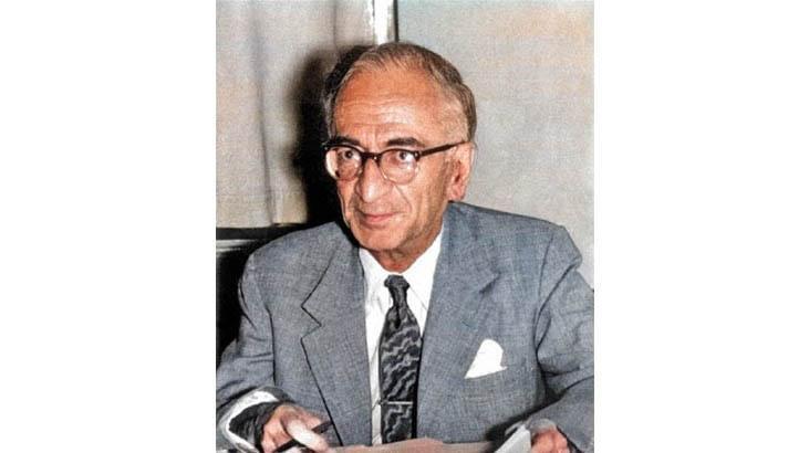 Usta bir yazar tanıyalım: Peyami Safa kimdir