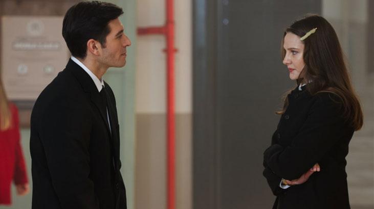 BİR ZAMANLAR İSTANBUL OYUNCULARI BİR ZAMANLAR İSTANBUL OYUNCULARI