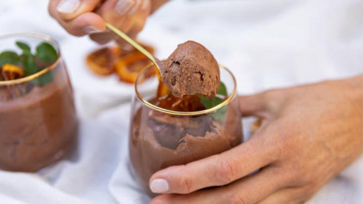 5 dakikada tarif sorduran tatlı Çay demlenene kadar hazır, 3 malzeme yetiyor