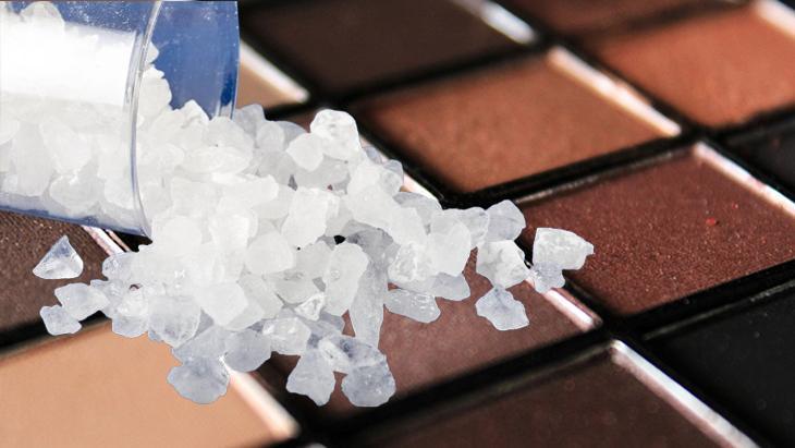 Limon tuzu aldatmacası Mideyi delip geçiyor, kozmetiklerin bile içinde var