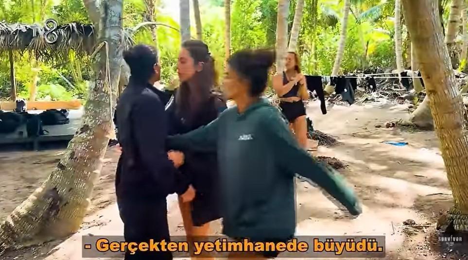 Survivorda Almeda ile Dilşah arasında yetim kavgası İşte televizyonda olmayan kavganın görüntüleri