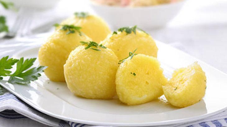 Pratik tarifi ayağınıza geldi Tepside mantı şipşak hazırlanıyor, tadı şahane