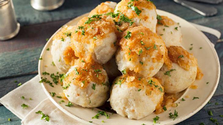 Pratik tarifi ayağınıza geldi Tepside mantı şipşak hazırlanıyor, tadı şahane