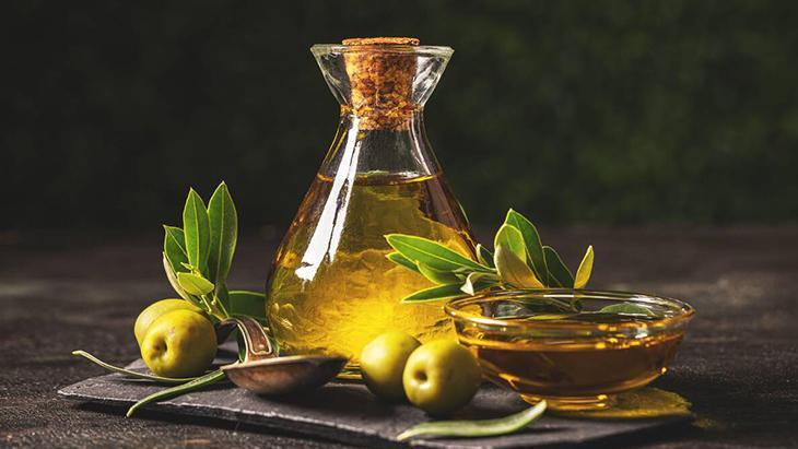 Zeytinyağı ile temizlik yapılmaz Her derde deva tek bir yerde işe yaramıyor