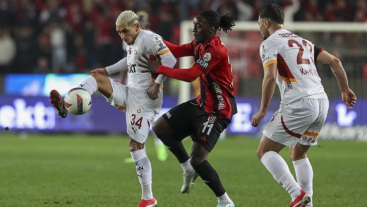 Gaziantep FK - Galatasaray maçından kareler