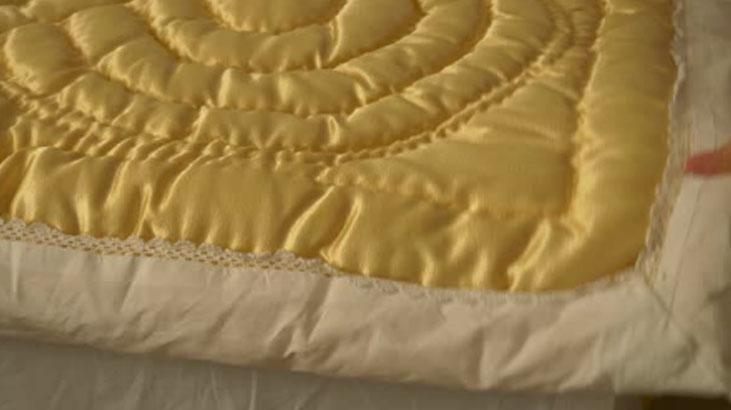 Mışıl mışıl uyutan babaanne yorganı Melatonin kadar etkili, sıcacık tutuyor