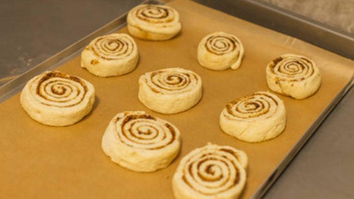Çayın yanında enfes, kahveyle de gidiyor Yiyenlerin hazır sandığı haşhaşlı çörek