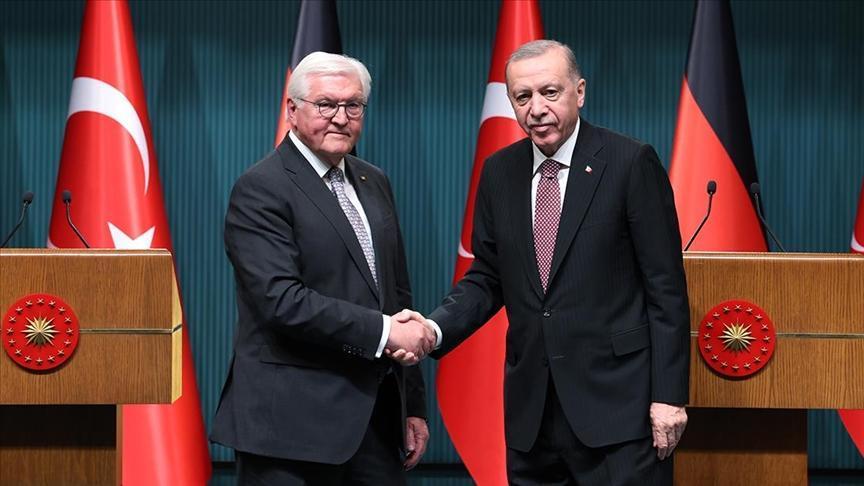 Son dakika: Almanya Cumhurbaşkanı Türkiye'de! Erdoğan-Steinmeier görüşmesi başladı