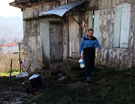 ‘ÇOCUKLUKTAN BERİ HAYVANLARI ÇOK SEVİYORUM’ ‘ÇOCUKLUKTAN BERİ HAYVANLARI ÇOK SEVİYORUM’