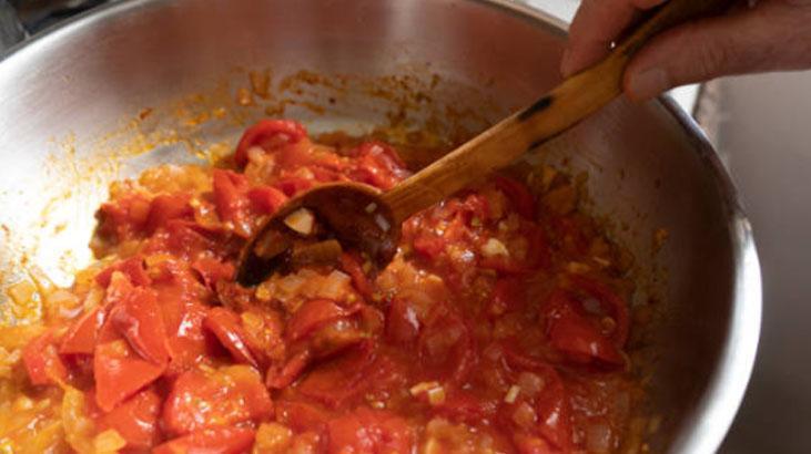 Patatesi böyle pişirin, gözünüz et aramayacak Doyurucu tariften lezzet akıyor