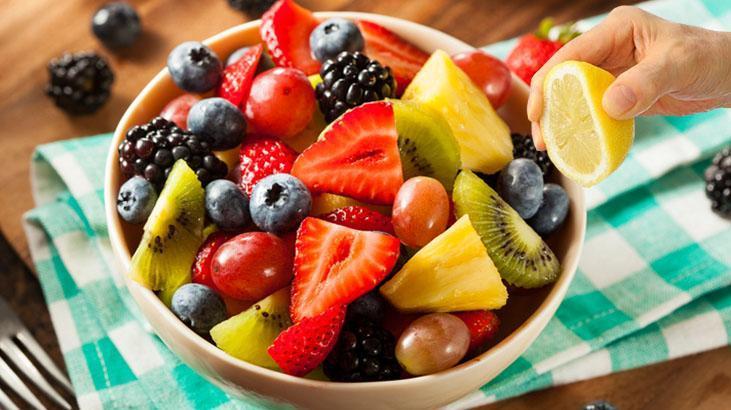 Rengi değişmeye başladıysa limon kurtarıyor Meyveleri tazecik yapan tüyo