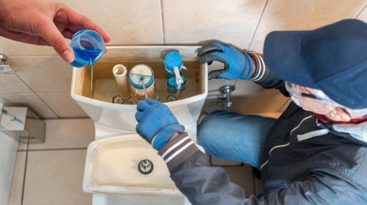 Otelcilerin yumuşatıcı yöntemi, etkisi inanılmaz Sifondaki suya dökmek yetiyor