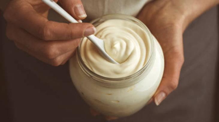Yağdan geçilmeyen mayonezi unutun Protein deposu sos tarifi, sağlıklı ve leziz
