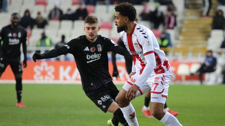 Sivasspor - Beşiktaş maçından kareler