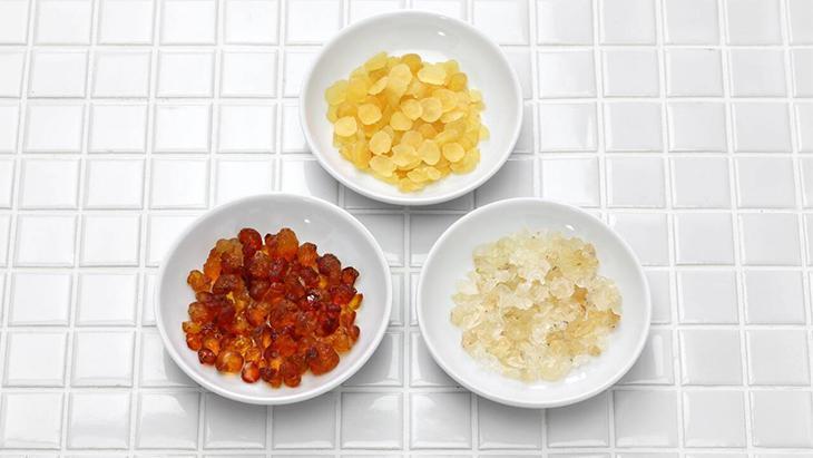 Şeftali ağacının gövdesinden sızan mucize sakız Hem yaşlanma hem de hastalanma karşıtı Şeftali ağacının gövdesinden sızan mucize sakız Hem yaşlanma hem de hastalanma karşıtı