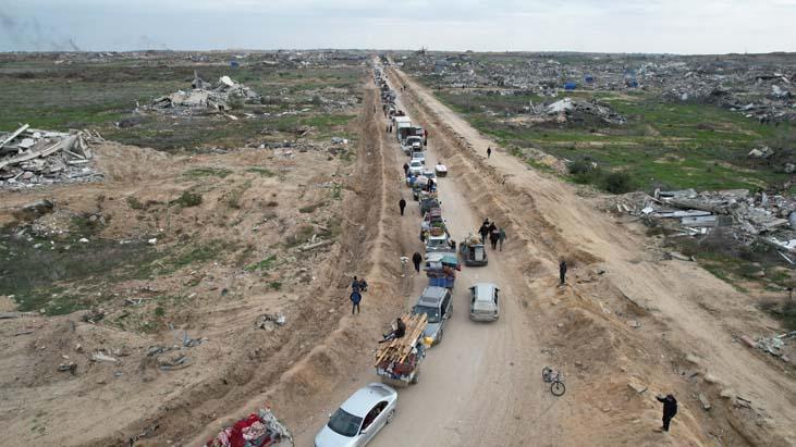 Filistinliler Netzarim Koridoruna dönüyor