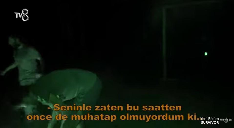 Yıl: 2017... Survivorda Adem Kılıççı ve Çılgın Sedat kavgası Ağır sözler havada uçuştu